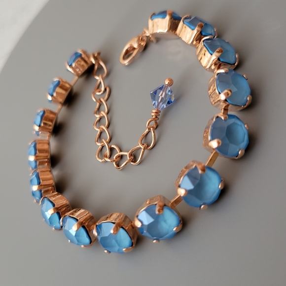 Austrian Crystal Tennis Bracelet in Rose Gold - Picture 9 of 10